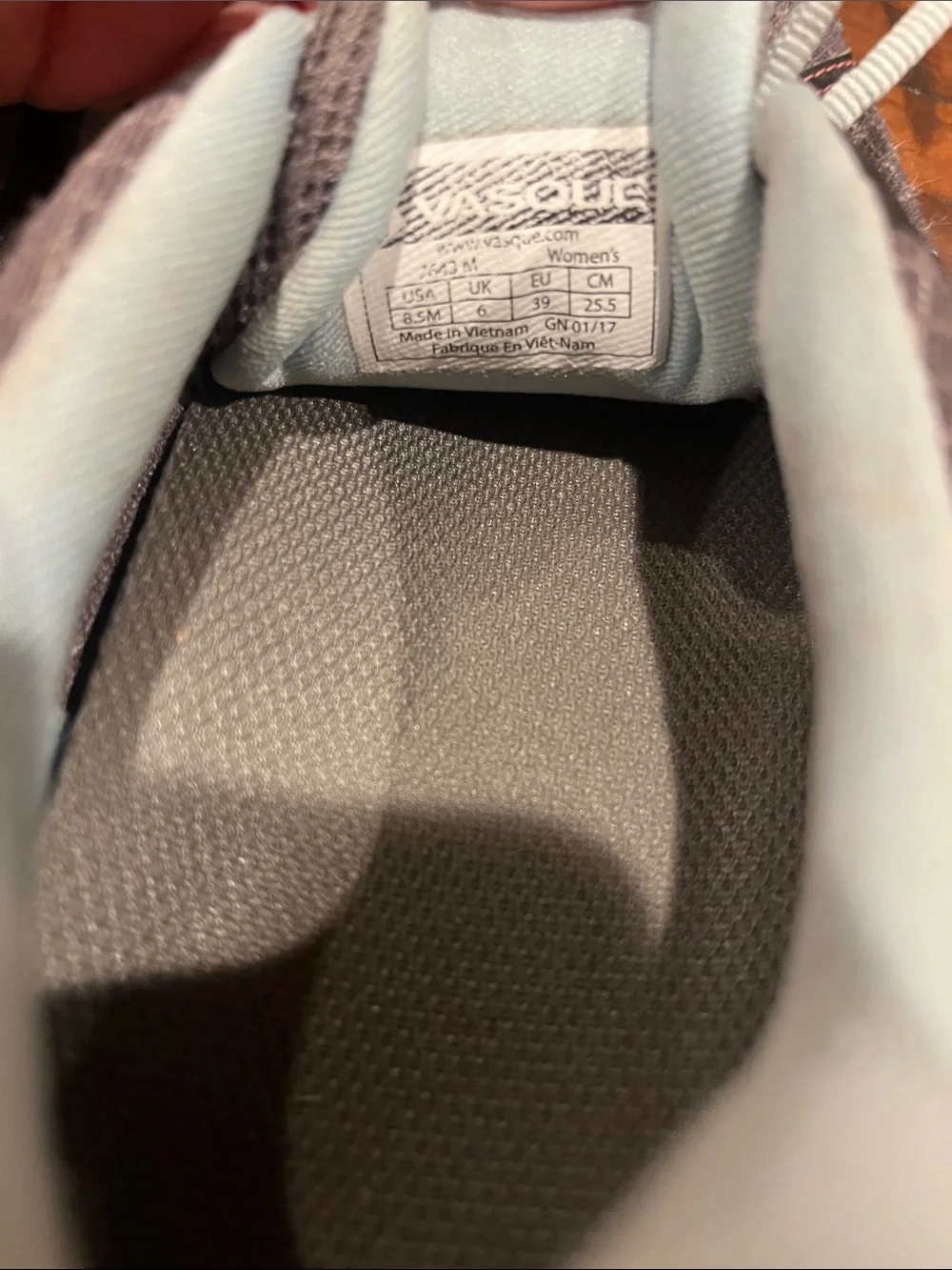 Vasque Men's Gray, Black and Light Blue Trail Sneakers size 8.5